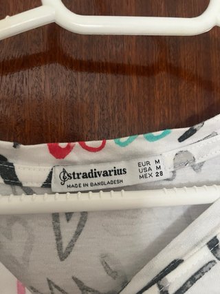 Camiseta multicolor Stradivarius