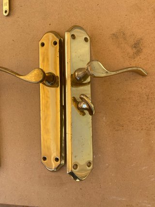 Manillas y herrajes latón puertas