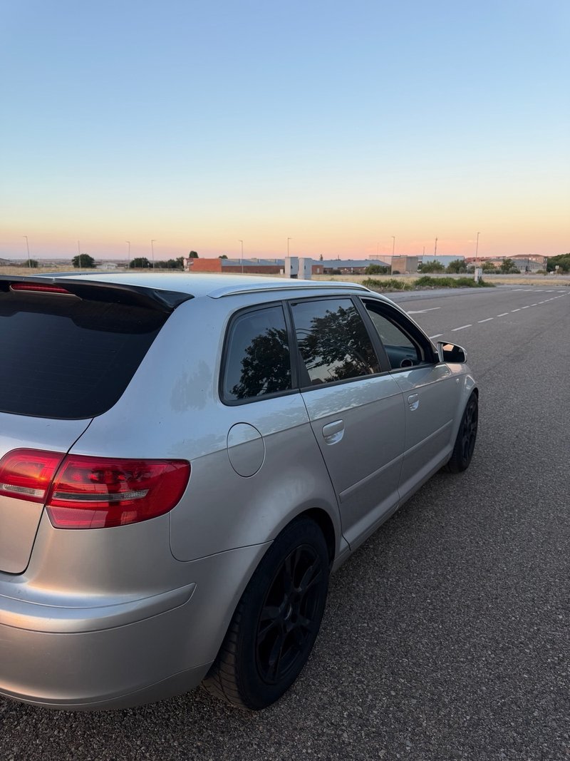 Audi A3 2006 - foto 1