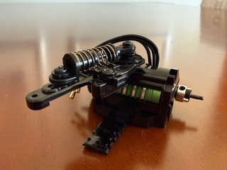 Bancada + motor + diferencial Mini-Z Evo