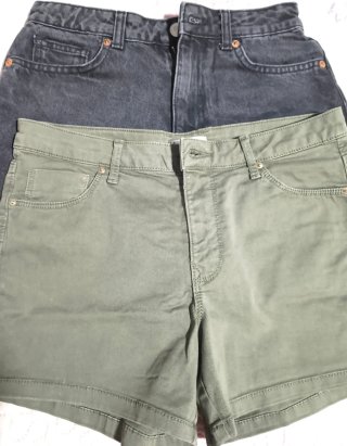 Lote 2 shorts ,Pantalones Cortos Talla M, 5€.