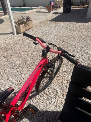Bicicleta Monty 24ER rosa suspensión 3 platos