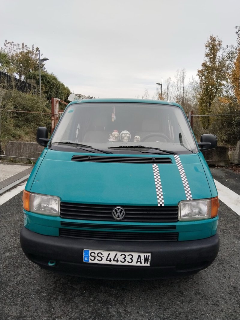 Volkswagen Transporter 1996 - foto 1
