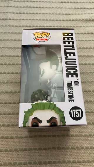 Funko Pop! Beetlejuice on Tombstone 1757