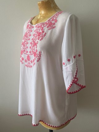 Blusa MaElla bordada blanca talla S
