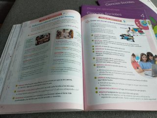 CIENCIAS SOCIALES MADRID 4 PRIMARIA CONSTRUYEND...