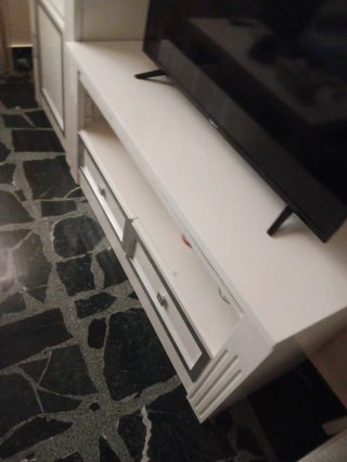Mueble Estantería Blanco y Plateado