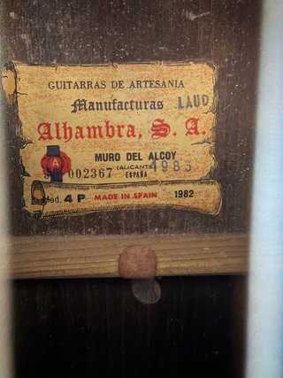 Laúd Alhambra