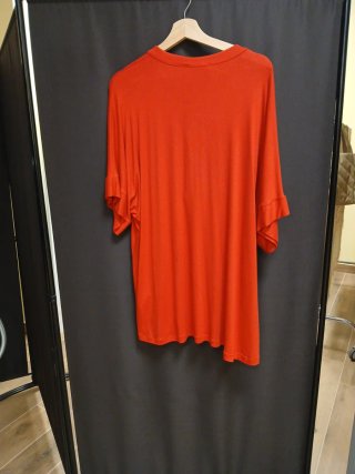 Camiseta roja talla grande
