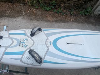 Tabla de windsurf Mistral Screamer 104l