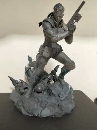 Figura Solid Snake Metal Gear
