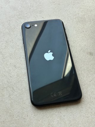 iPhone SE 128GB Negro
