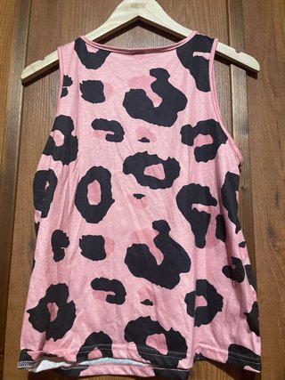 Camiseta sin mangas con estampado de leopardo rosa