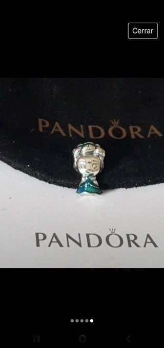 Charm Pandora la Cenicienta de Disney.