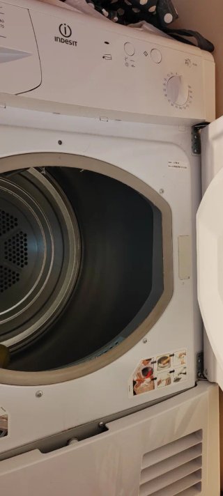 Secadora Indesit IS70C