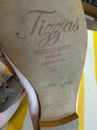 Zapatos de piel Tizzas niña talla 33