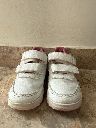 Zapatillas niña blancas Disney Minnie 23
