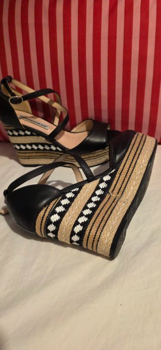 Cuñas Étnicas Piel Talla 36/37