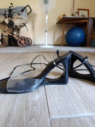 Sandalias de tiras negras talla 41