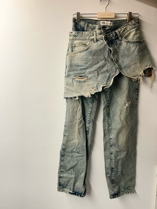 Pantalón Zara falda denim talla 34 con falda