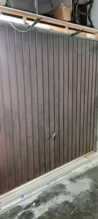 Puerta Cochera Abatible 250cm Ancho