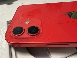iPhone 12 Rojo