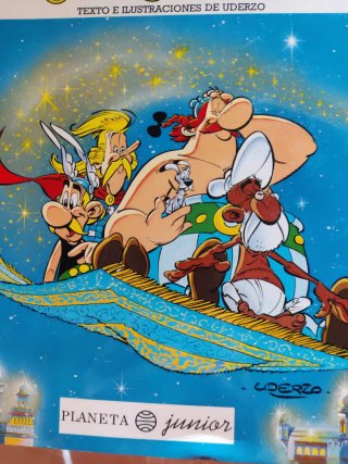 Asterix . 31 Titulos de aventuras diferentes.