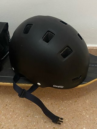 Longboard con casco y protectores XL