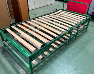 Litera plegable metálica y de madera