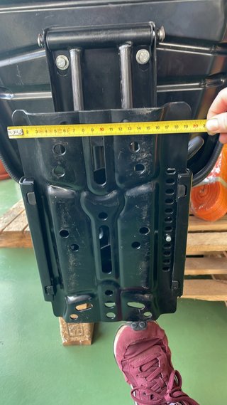 Asiento negro universal
