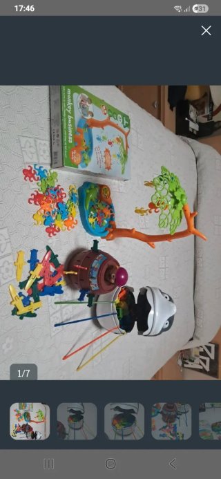URGE 70€. LOTE VARIADO DE JUGUETES Y JUEGOS NIÑA
