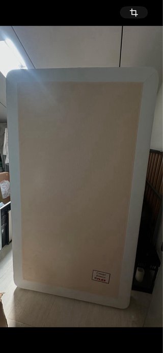 Colchón FLEX 100*190 nuevo, con somier y patas