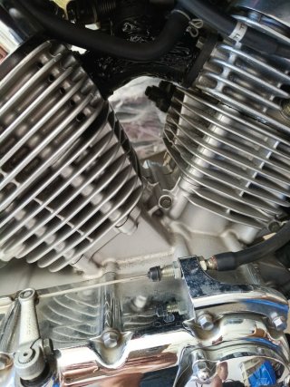 Suzuki Intruder LC 250 - Moto Cruiser Roja