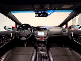 KIA ProCeed GT 1.6 - GT Track - Techo Recaro
