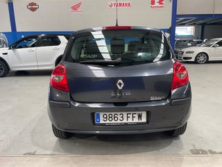 Renault Clio 1.2 i