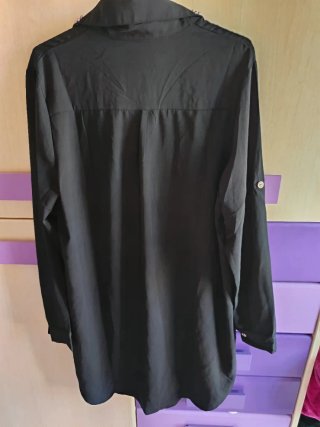 Camisa Amour & Belle con pedrería