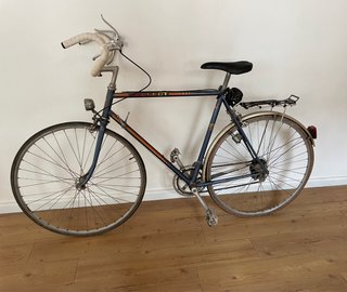 Bicicleta Peugeot clásica de carretera vintage