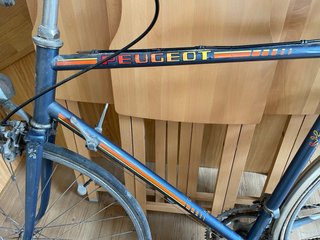 Bicicleta Peugeot clásica de carretera vintage