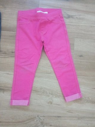 Lote 3 pantalones niña 3-4 años.