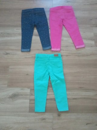 Lote 3 pantalones niña 3-4 años.