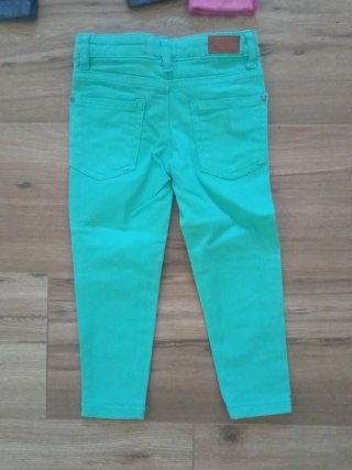 Lote 3 pantalones niña 3-4 años.
