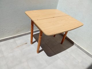 Mesa de madera plegable