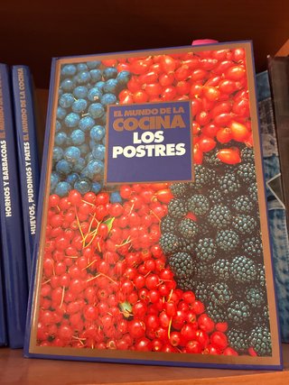 Colección de libros de receita Mundo de la Cocina.