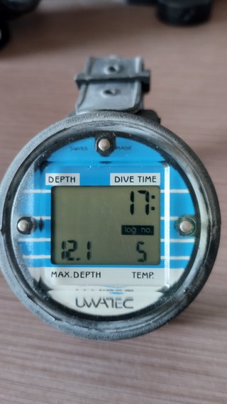 Profundímetro digital Uwatec
