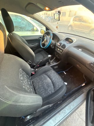 Peugeot 206 2001