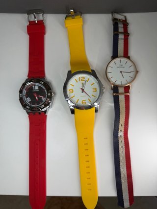 Lote de 17 relojes.