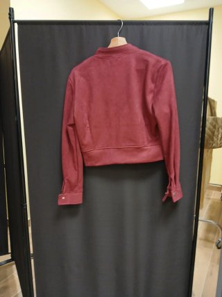 Cazadora de verano roja