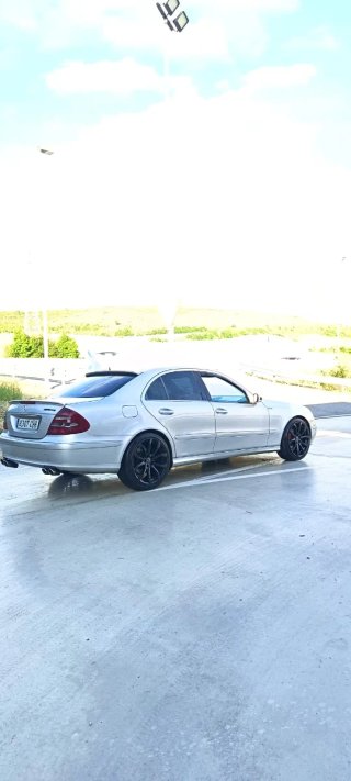 Mercedes-Benz Clase E 2004