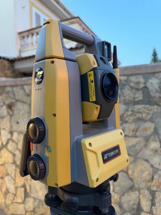 Estación Topcon GT1203
