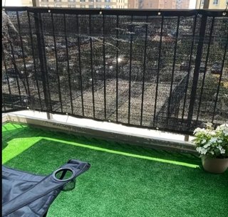 Toldo de 3x3 negro para exterior.